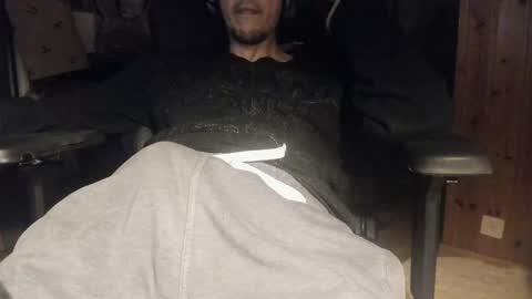 Snapshot of that_swiss_guy chatting on 02-18-25, 12:15 that_swiss_guy online show from 02-18-25, 12:15