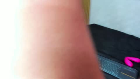 Snapshot of that_temptation chatting on 12-10-24, 09:43 that_temptation online show from 12-10-24, 09:43