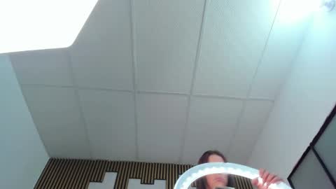 Snapshot of that_temptation chatting on 02-06-25, 09:38 that_temptation online show from 02-06-25, 09:38