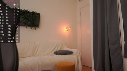 my name is Lucy online show from 10-01-25, 06:52