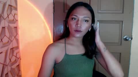 Snapshot of thatgirl_jammelaxxx chatting on 02-07-25, 04:59 Jammela online show from 02-07-25, 04:59