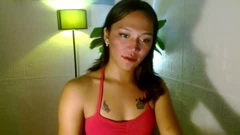 Snapshot of thatgirl_jammelaxxx chatting on 02-12-25, 02:43 Jammela online show from 02-12-25, 02:43