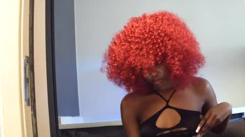 Snapshot of thathoneygirl chatting on 07-22-26, 08:28 Shiellat online show from 07-22-26, 08:28