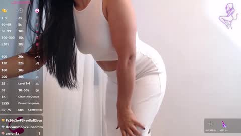 THAYSSA ROSS online show from 11-22-25, 08:41