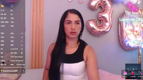 Snapshot of thayssa_ross chatting on 04-30-26, 03:07 THAYSSA ROSS online show from 04-30-26, 03:07