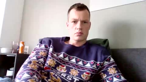 Dennis online show from 12-22-25, 01:52