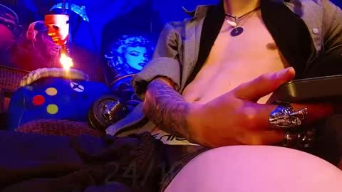 GIORGGIO online show from 10-24-25, 05:26