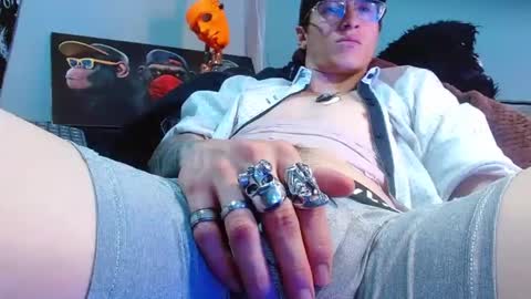 GIORGGIO online show from 04-14-26, 07:47