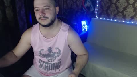 Snapshot of the_avengersgth chatting on 09-12-25, 01:28 thor lord online show from 09-12-25, 01:28