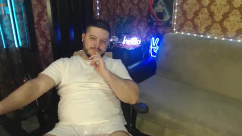 Snapshot of the_avengersgth chatting on 10-13-25, 06:08 thor lord online show from 10-13-25, 06:08