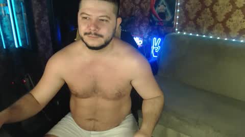 Snapshot of the_avengersgth chatting on 10-15-25, 01:06 thor lord online show from 10-15-25, 01:06