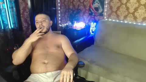 Snapshot of the_avengersgth chatting on 10-15-25, 01:11 thor lord online show from 10-15-25, 01:11