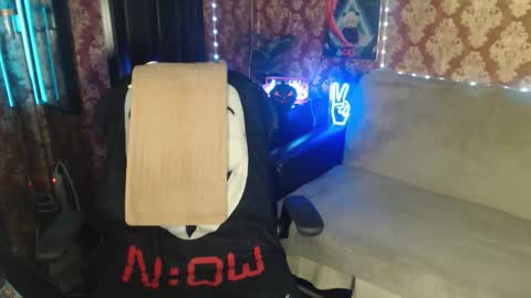 Snapshot of the_avengersgth chatting on 10-26-25, 07:25 thor lord online show from 10-26-25, 07:25