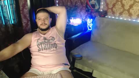 Snapshot of the_avengersgth chatting on 10-31-25, 07:04 thor lord online show from 10-31-25, 07:04