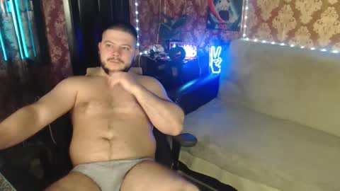 Snapshot of the_avengersgth chatting on 11-06-25, 02:01 thor lord online show from 11-06-25, 02:01