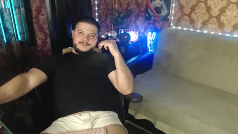 Snapshot of the_avengersgth chatting on 11-10-25, 05:56 thor lord online show from 11-10-25, 05:56