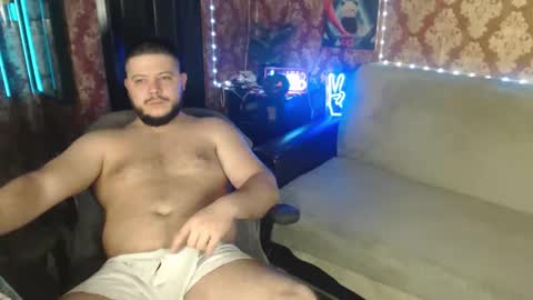 Snapshot of the_avengersgth chatting on 11-15-25, 12:30 thor lord online show from 11-15-25, 12:30