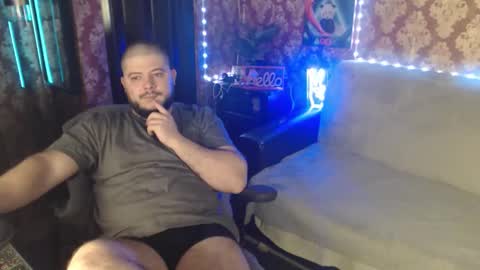 Snapshot of the_avengersgth chatting on 11-25-25, 10:43 thor lord online show from 11-25-25, 10:43