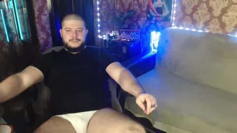 Snapshot of the_avengersgth chatting on 11-30-25, 12:14 thor lord online show from 11-30-25, 12:14