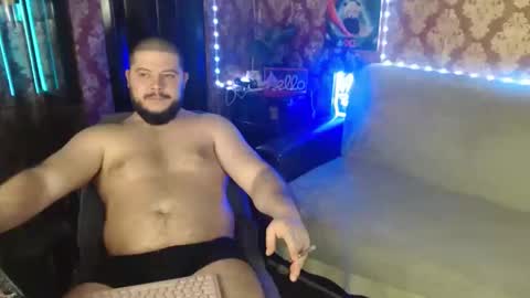 Snapshot of the_avengersgth chatting on 12-05-25, 12:41 thor lord online show from 12-05-25, 12:41