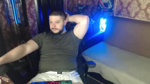 Snapshot of the_avengersgth chatting on 04-21-26, 01:42 thor lord online show from 04-21-26, 01:42