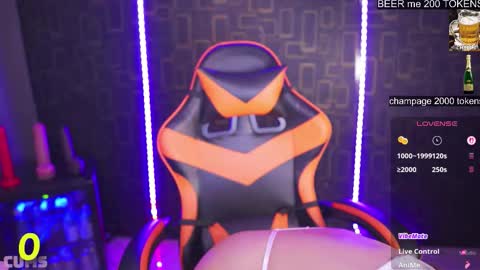 Snapshot of the_bad_anna chatting on 09-23-25, 02:47 anna online show from 09-23-25, 02:47