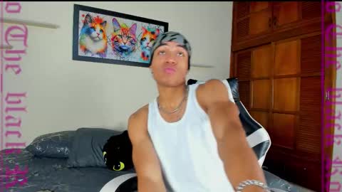 Snapshot of the_black30 chatting on 02-10-26, 08:35 big boy online show from 02-10-26, 08:35