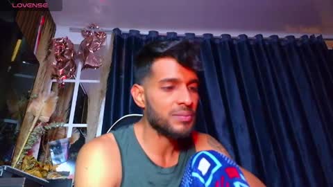 the dog lian online show from 04-18-26, 07:58