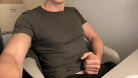 the_gym_boy online show from 11-16-25, 05:07