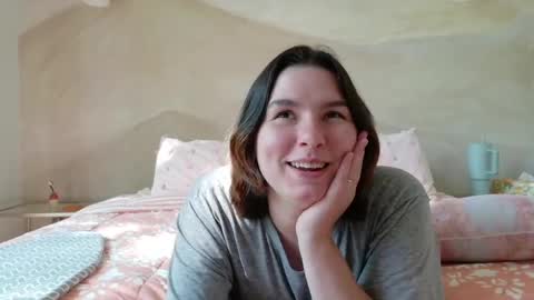 MATERNITY LEAVE  online show from 04-17-26, 09:07