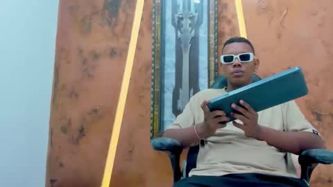 the_hot_boy0 online show from 11-10-25, 11:53