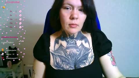 the_ice_owl online show from 10-27-25, 05:11