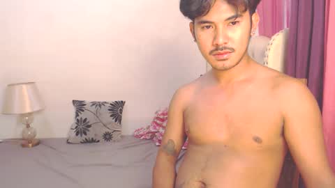 Snapshot of the_killian_jones chatting on 02-20-25, 11:32 ken online show from 02-20-25, 11:32