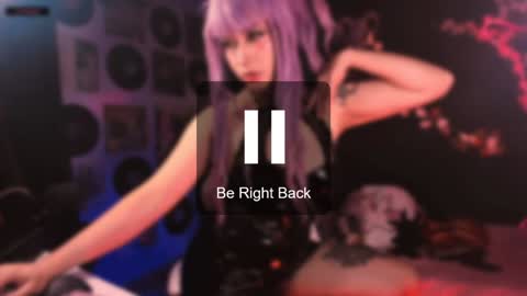 ...  ... online show from 01-03-25, 06:22