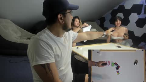 Snapshot of the_mao_game chatting on 01-01-25, 10:13 Mao online show from 01-01-25, 10:13