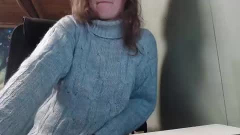 Snapshot of the_prettywondder chatting on 03-03-25, 03:20 Ekye online show from 03-03-25, 03:20