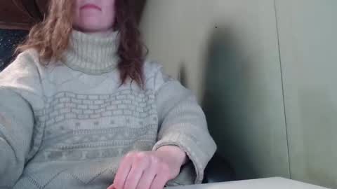 Snapshot of the_prettywondder chatting on 03-11-25, 05:46 Ekye online show from 03-11-25, 05:46