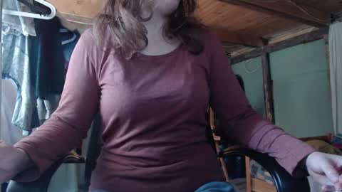 Snapshot of the_prettywondder chatting on 10-06-25, 08:12 Ekye online show from 10-06-25, 08:12