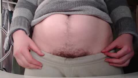 Snapshot of the_prettywondder chatting on 10-10-25, 06:01 Ekye online show from 10-10-25, 06:01