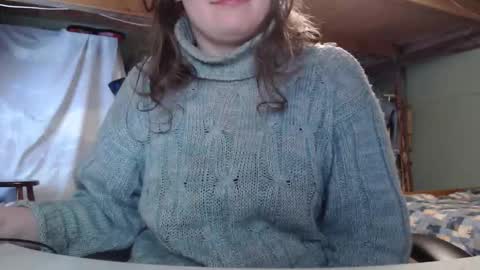 Snapshot of the_prettywondder chatting on 11-30-25, 06:17 Ekye online show from 11-30-25, 06:17