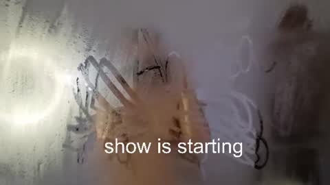 Snapshot of the_pussy_boulevard chatting on 06-13-26, 01:03 Anna online show from 06-13-26, 01:03