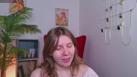 The Rosemarie I Wed FriSun 1 AM  9 AM EDT online show from 05-20-26, 05:35