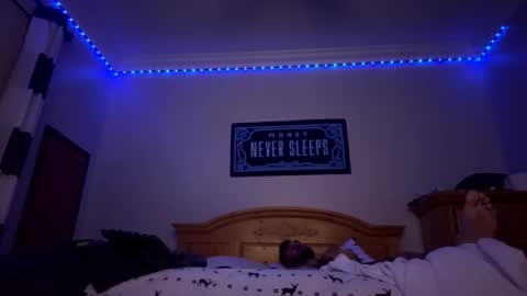 Snapshot of theamezcua98 chatting on 12-03-25, 05:26 theamezcua98 online show from 12-03-25, 05:26