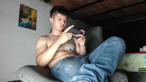 Miguel Angel online show from 12-13-24, 07:25