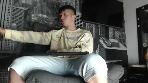 Miguel Angel online show from 01-10-25, 06:09