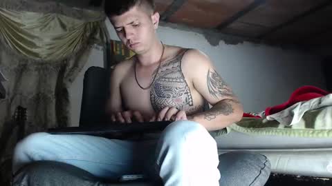 Miguel Angel online show from 02-20-25, 05:01