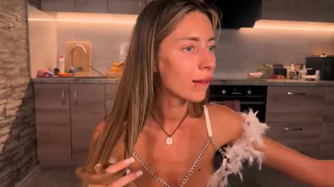 J online show from 09-19-25, 05:35