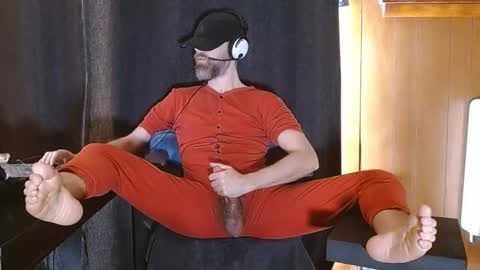 Blue and Red online show from 01-12-25, 04:40