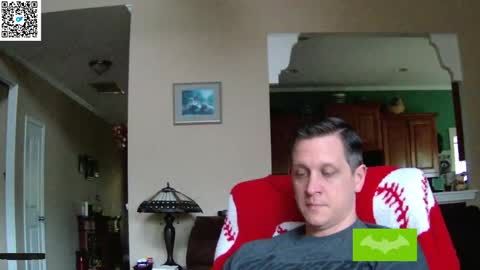 Snapshot of thebatandthecat10 chatting on 05-26-26, 12:01 ISABELLA or MATT online show from 05-26-26, 12:01