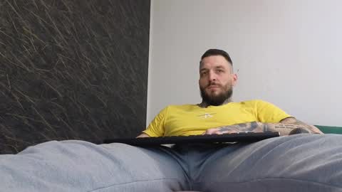 John online show from 03-08-25, 09:39